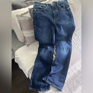 Good American Always Fits Stretch Denim